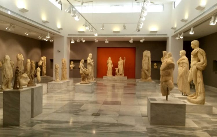 Muzee si Situri arheologice Creta